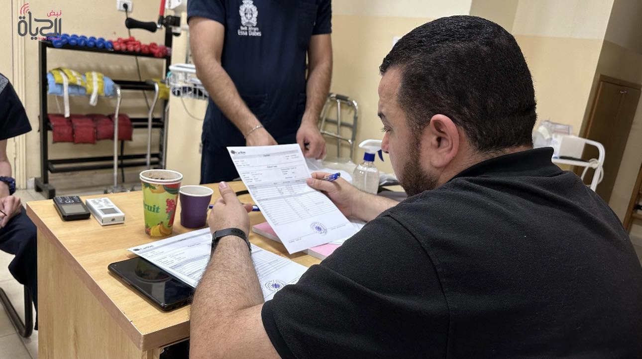دكتور