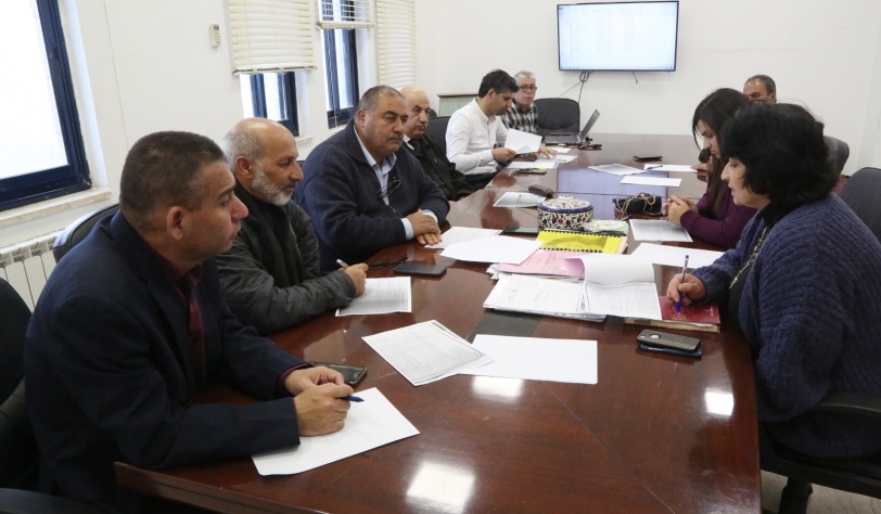 لجنة التحكيم