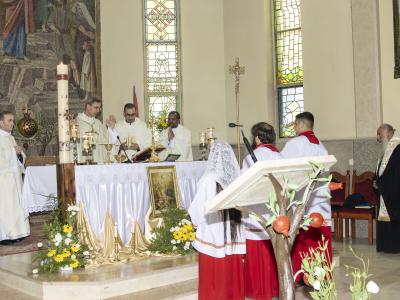  كنيسة المسيح الفادي للاتين في بلدة الطيبة