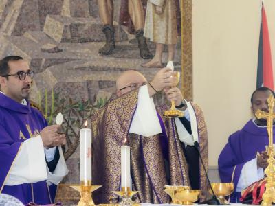 الطيبة تحيي إرثها المسيحي: قداس في ذكرى لجوء المسيح للطيبة وتأسيس الرعية