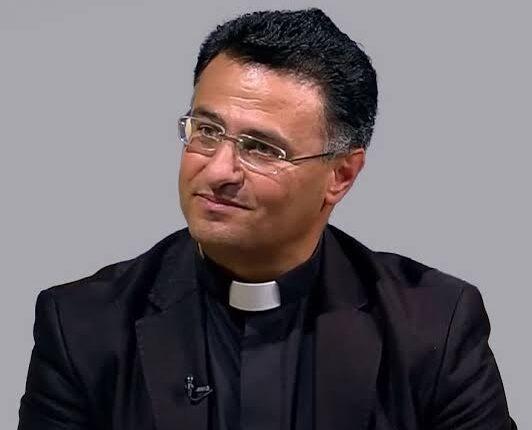 القس سامر عازر